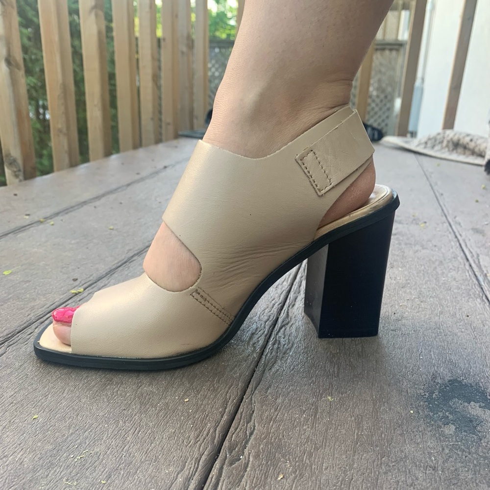 Beige block heel sandals - Topshop US 6.5 - new